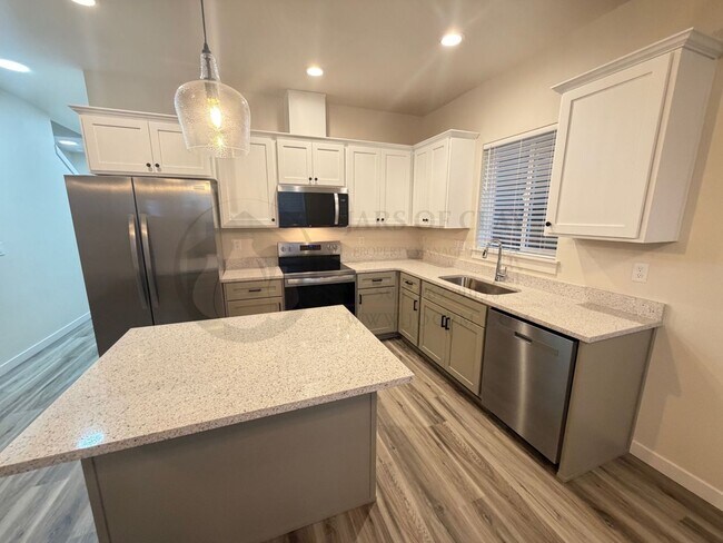 Foto del edificio - Welcome to your New Home- Brand New Unit- Be the First to live in it!!