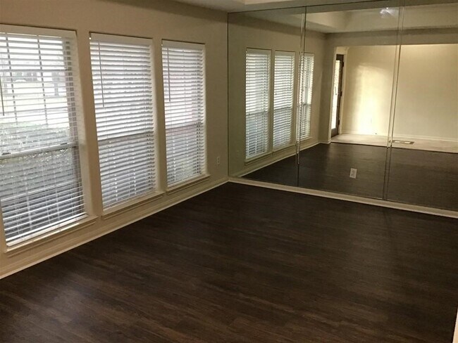 Foto del edificio - 1830 Arrowhead Ct