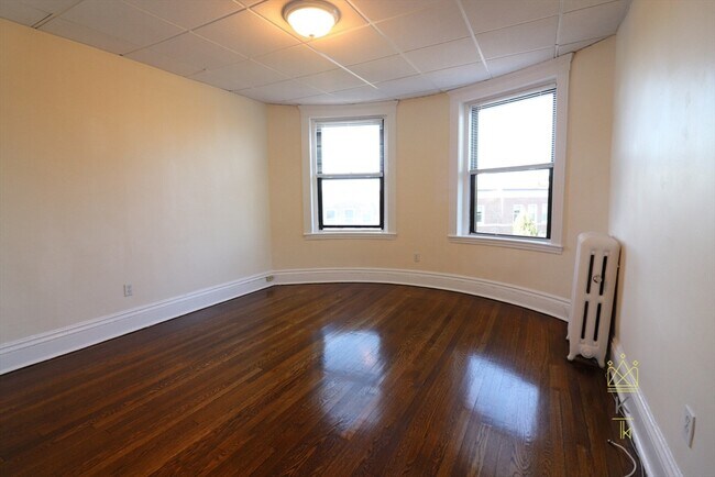 Foto del edificio - 1961 Commonwealth Ave