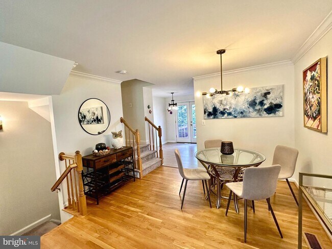 Foto del edificio - 3006 Heritage Springs Ct