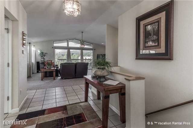 Building Photo - 110 Willie Horton Dr