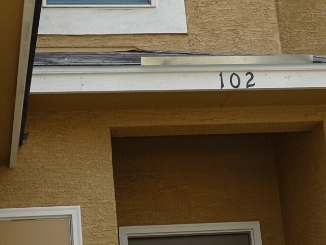 Building Photo - 6011 Jax Wy