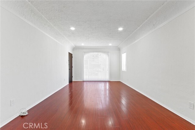 Building Photo - 1612 W 253rd St