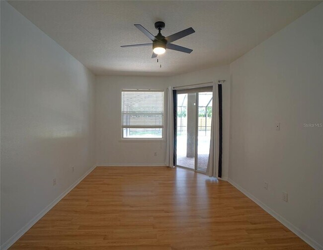 Building Photo - 9632 Greenbank Dr