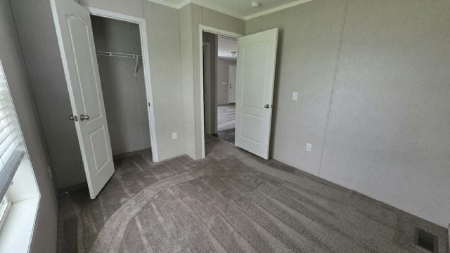 Building Photo - 1422 Center Dr