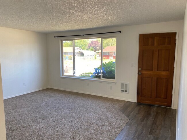 Foto del edificio - 11524 65th St Ct E