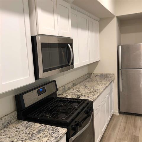 Foto del edificio - 402 Marsh Ln