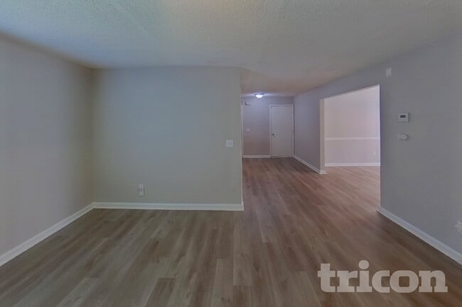 Building Photo - 4430 Reserve Hill Crossing