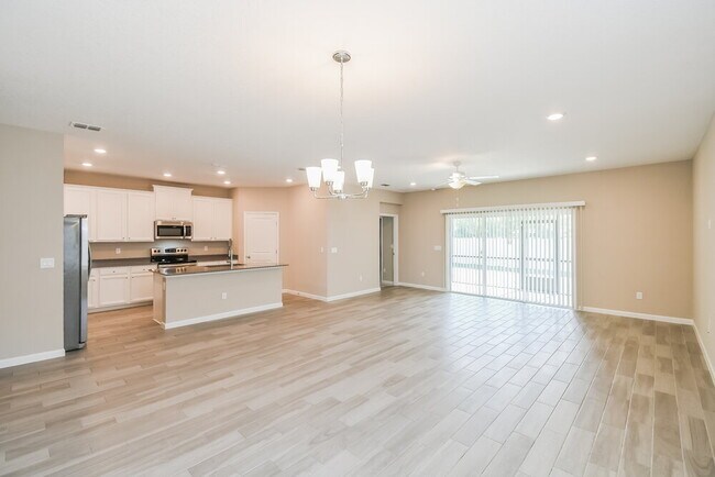 Foto del edificio - 11364 Oyster Creek Rd