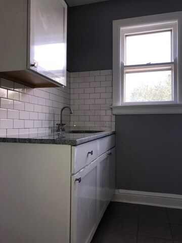 Building Photo - 1665 Ridge Rd