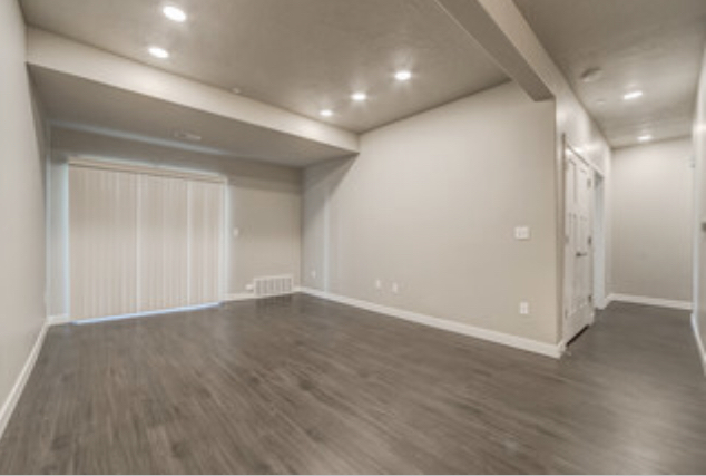 Living room and hallway on the right - 564 E 300 N