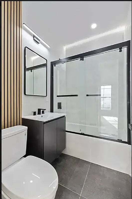 Building Photo - 165 First Avenue