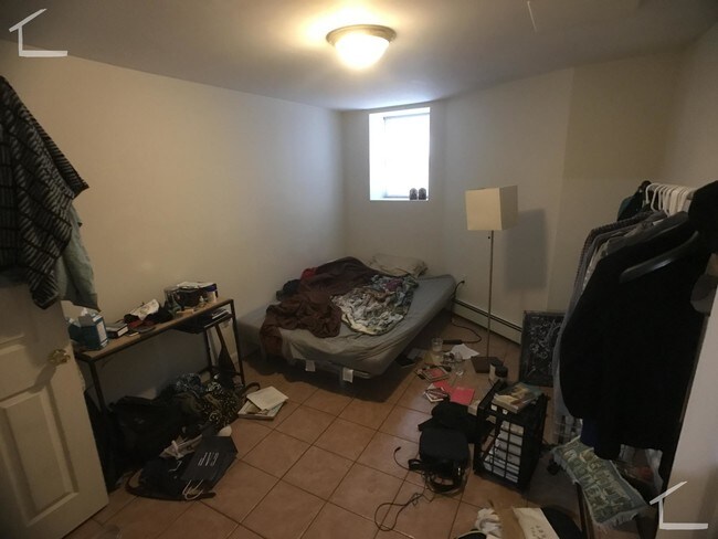 Foto del edificio - 42 Brainerd Rd