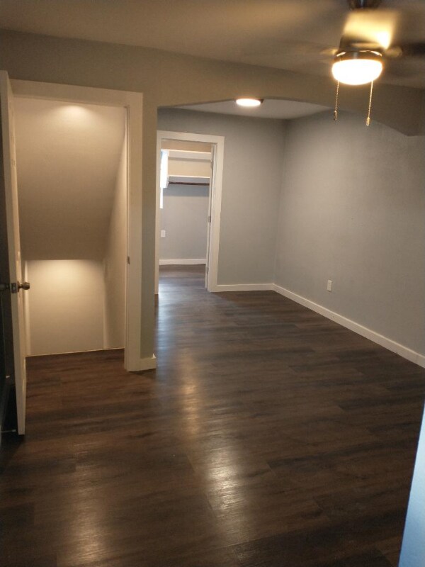 Foto del edificio - 614 Barberry St