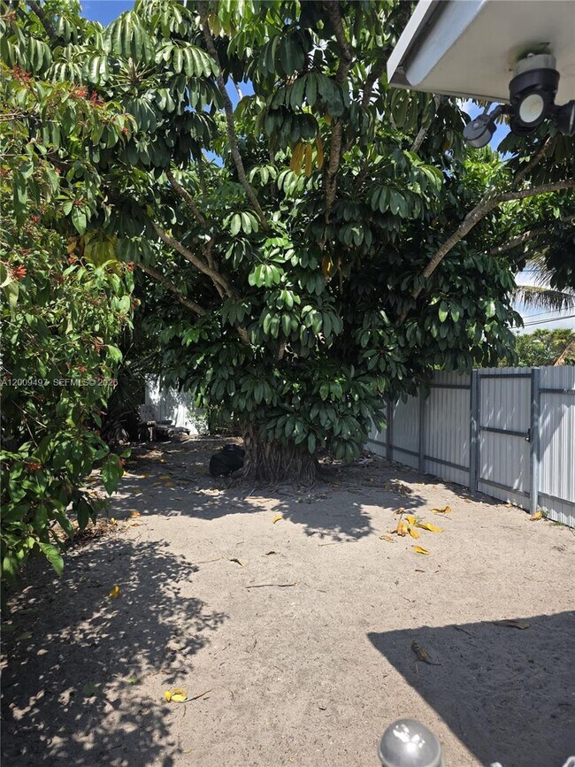 Foto del edificio - 8398 W 14th Ave