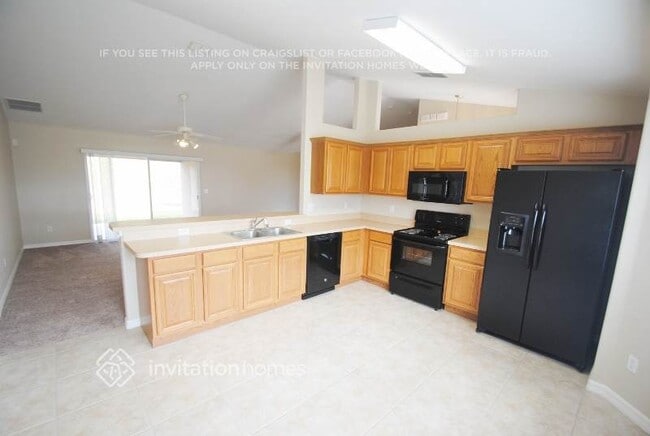 Building Photo - 135 Compass Rose Dr