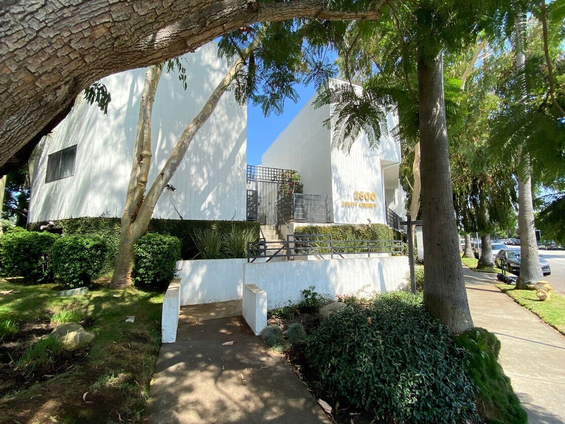 Foto principal - 2500 Abbot Kinney Blvd