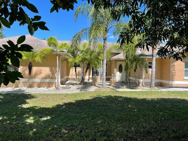 Foto del edificio - 2573 S Stewart St
