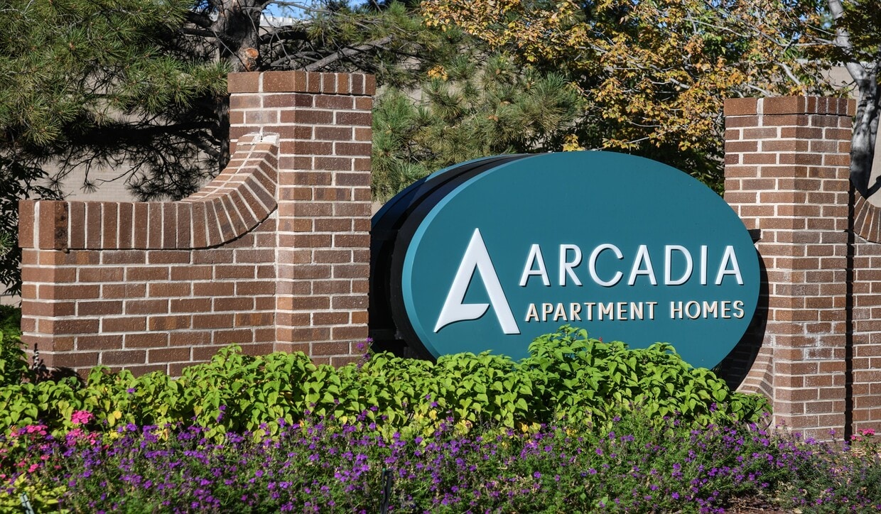 Apartamentos Arcadia - Un lugar que te encantará llamar hogar. - Arcadia Apartment Homes