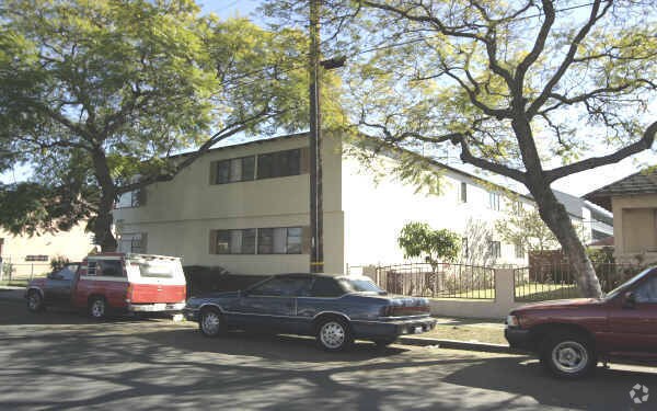 Foto del edificio - 1020 E 6th St