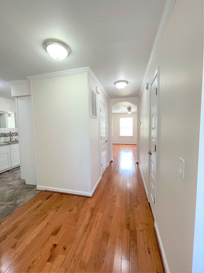 Foto del edificio - Maple Lane Home with 2 Master Suites!