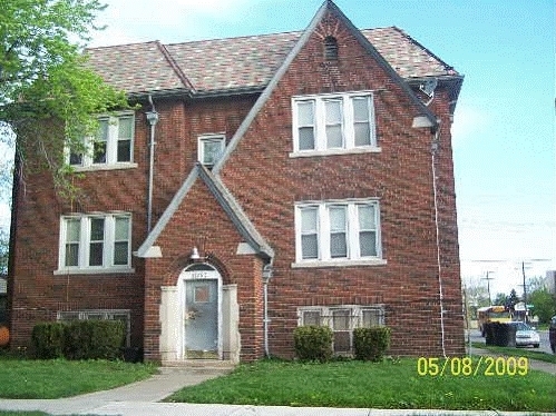 Primary Photo - Charlemagne Apartments