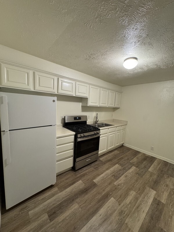 Building Photo - 95 S 600 E