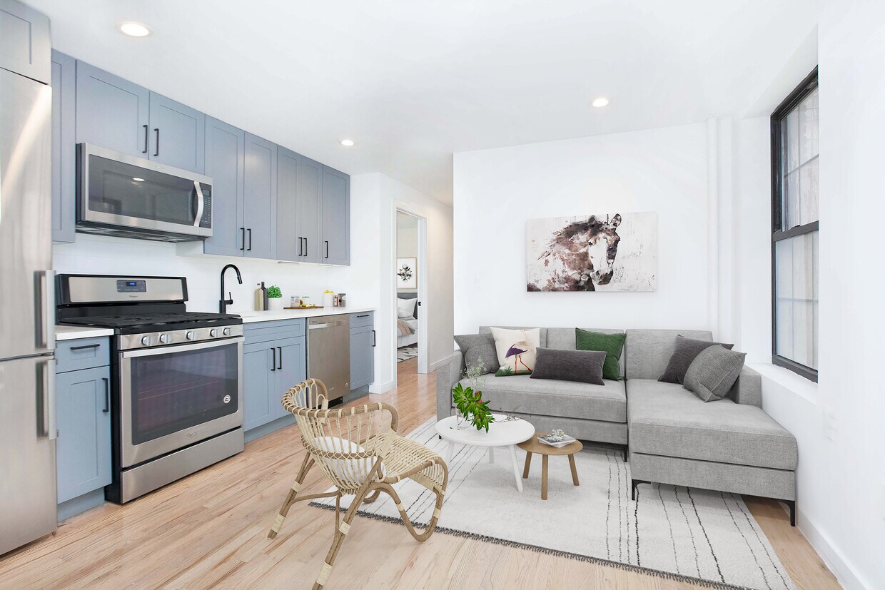 Primary Photo - 210 W 150th St