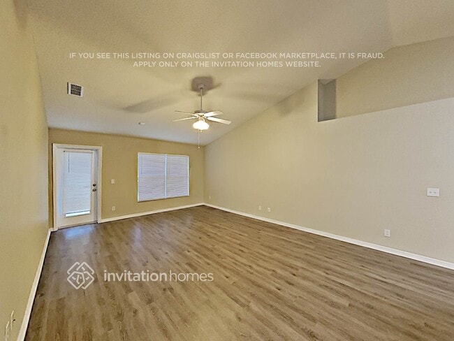 Building Photo - 3630 Doe Run Dr