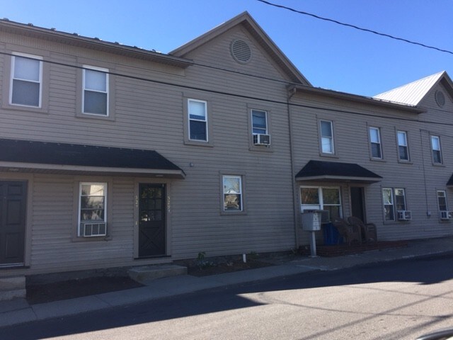 Primary Photo - 527 W Addition St