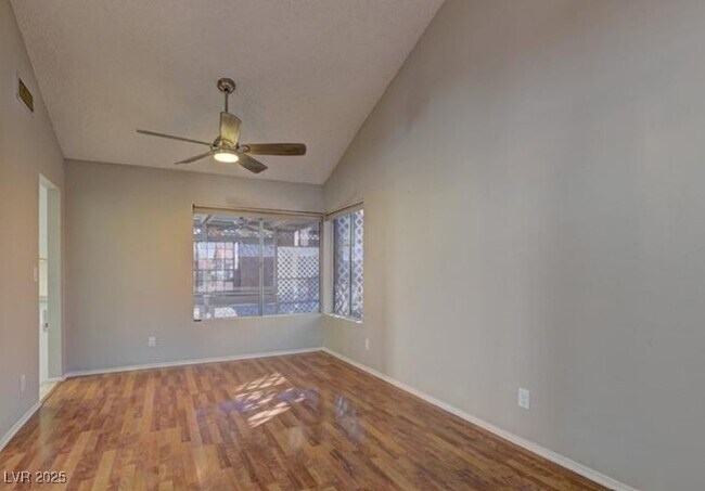 Building Photo - 356 Amalfi St