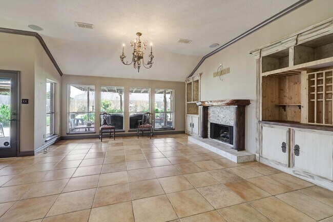 Foto del edificio - 23410 Stratsborough Dr