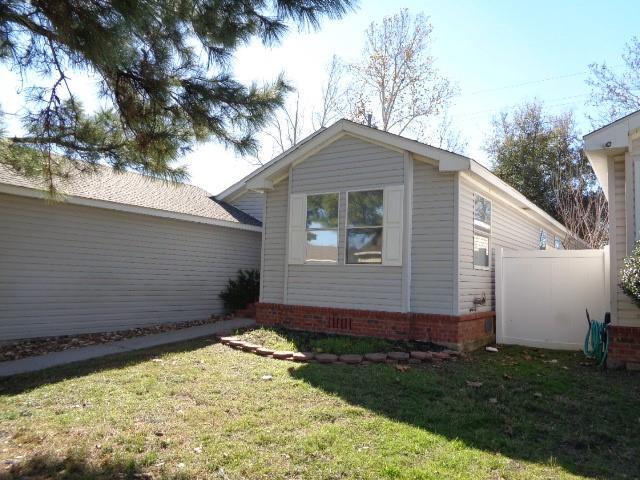 Building Photo - 20931 Sweet Blossom Ln