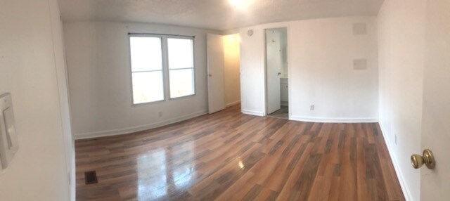 Foto del edificio - 4166 Winchester Ln
