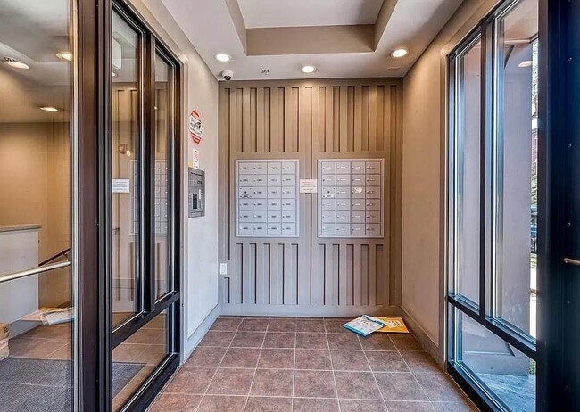 Foto del edificio - 533 Cambridge St