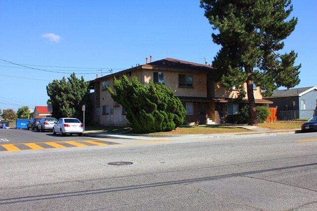 Building Photo - 2540 New Ave