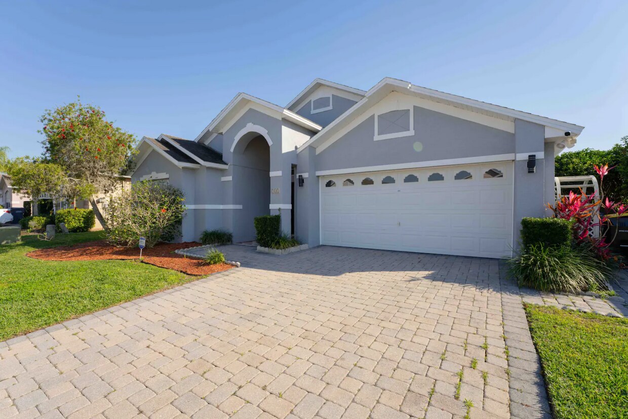 Foto principal - 712 Old Bridge Cir
