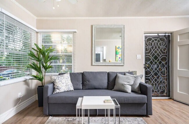 Foto del edificio - Old Town San Diego Unit