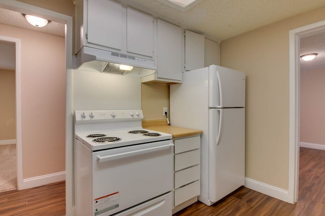 Building Photo - 152 Fister Court