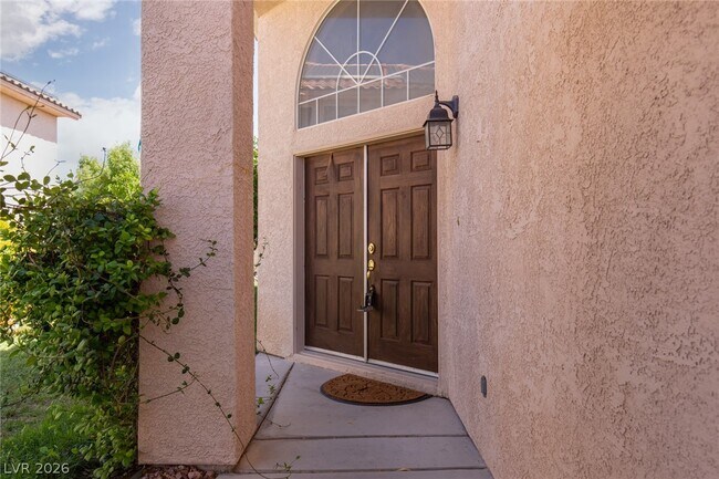 Foto del edificio - 3704 Mountain Waters St