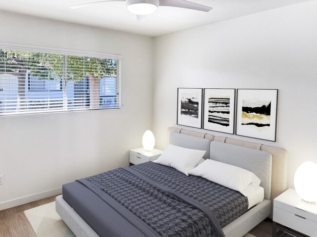 Building Photo - Lincoln Estates