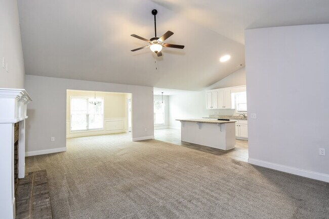 Building Photo - 84 Heartland Cir