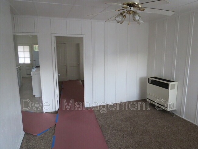 Building Photo - 2235 El Prado Ave