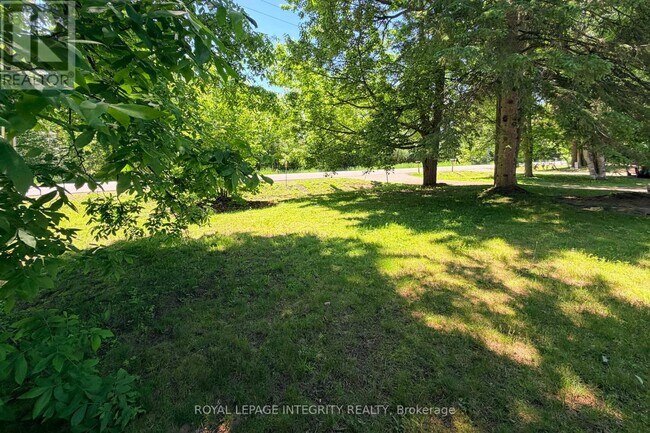 Photo du bâtiment - 6330 Rothbourne Rd