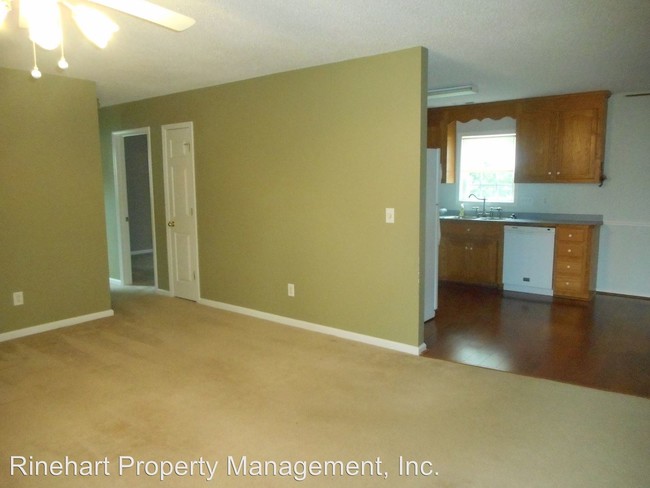 Building Photo - 3 br, 2 bath House - 2029 Bristol Parkway