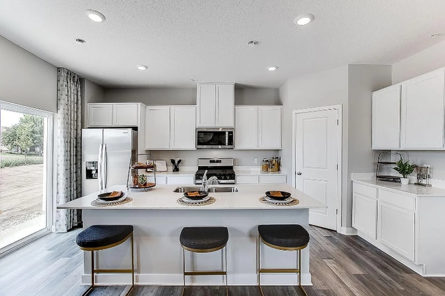 Building Photo - 17071 Dysart Pl
