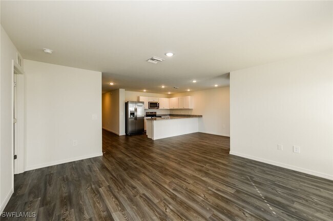 Building Photo - 3916 NW 46th Terrace