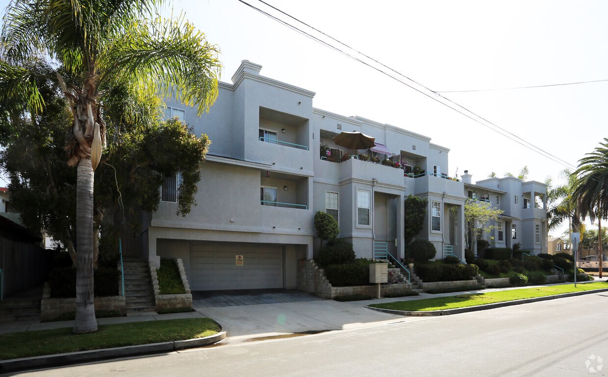 Building Photo - Casa del Rey Mar