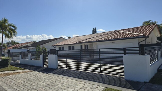 Foto del edificio - 13340 SW 23rd St