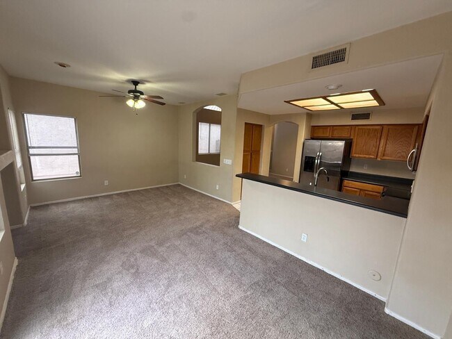 Foto del edificio - 24642 N 36th Ave